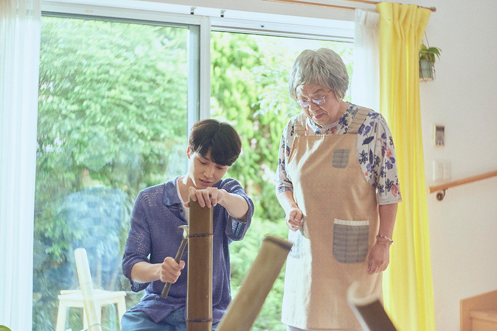 パク（絃瀬聡一） 日向松子（梅沢富美男）