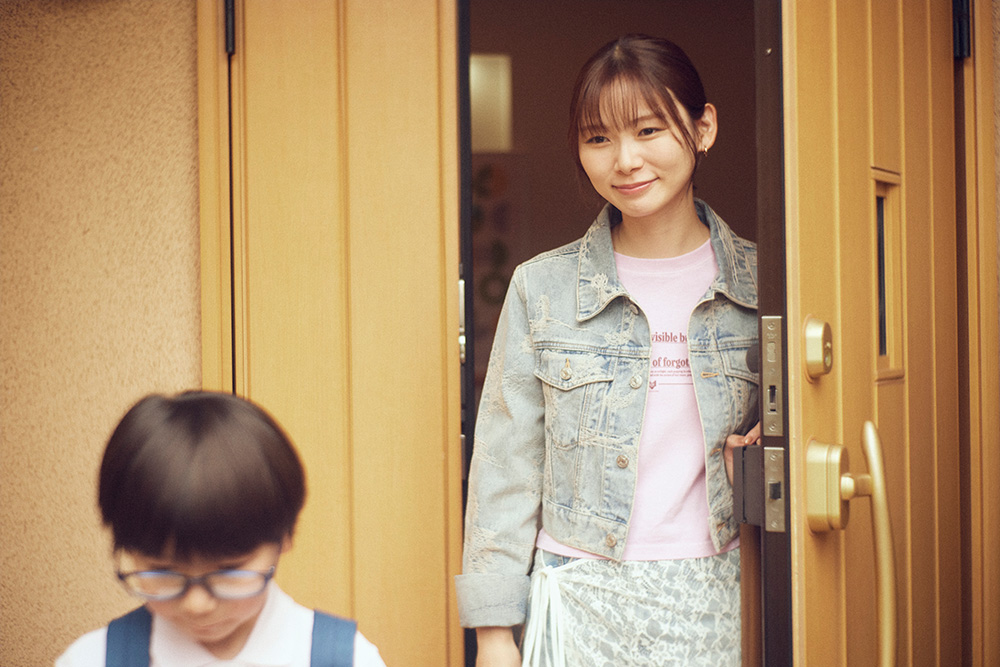 花村すみれ（朝日奈央）