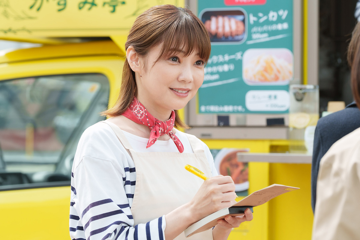 根鈴華（倉科カナ）