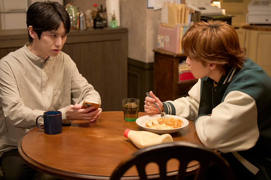 写真(14) ヒカル（本郷奏多）トキ（佐藤大樹）