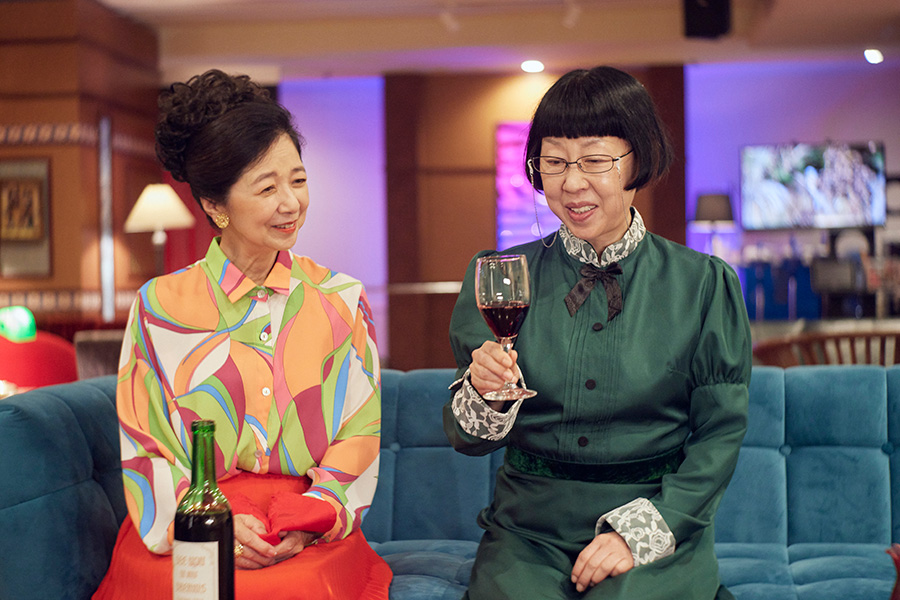 上杉まりえ（宮崎美子）　片桐舞耶（ふせえり）