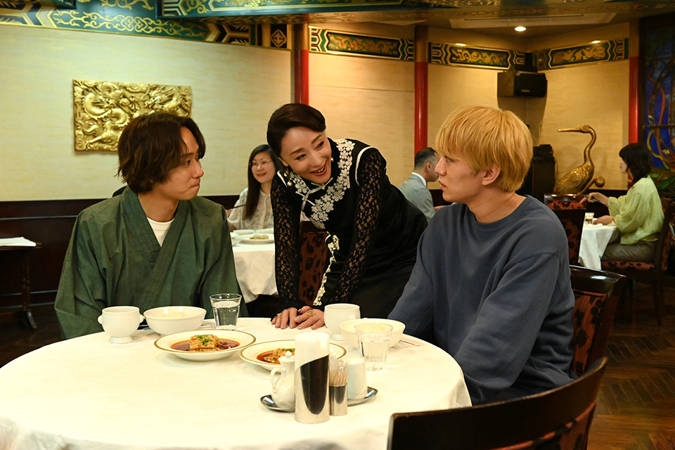 方丈輝元（中村海人）李桂華（浅野ゆう子）遠海翔太(神山智洋)