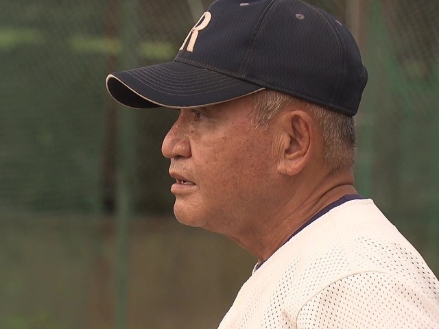 特集 甲子園優勝監督の 指導方針 人間性の豊かな子を育ててから 名将 金城孝夫の 心を育てる野球