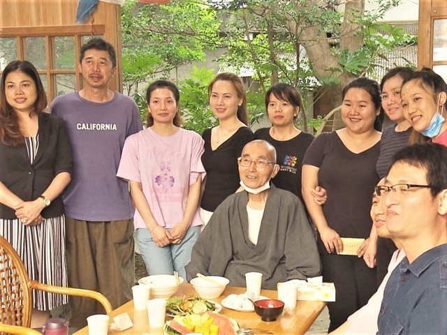 特集 コロナで仕事失い帰国も出来ず 居場所なくしたベトナム人の 駆け込み寺 元技能実習生や留学生のイマ