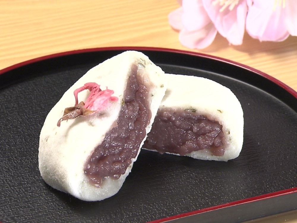 特集 桜の名所近くの老舗和菓子店 花見団子づくりで忙しく花見できない3代目夫婦 心に染みた結婚30年の桜