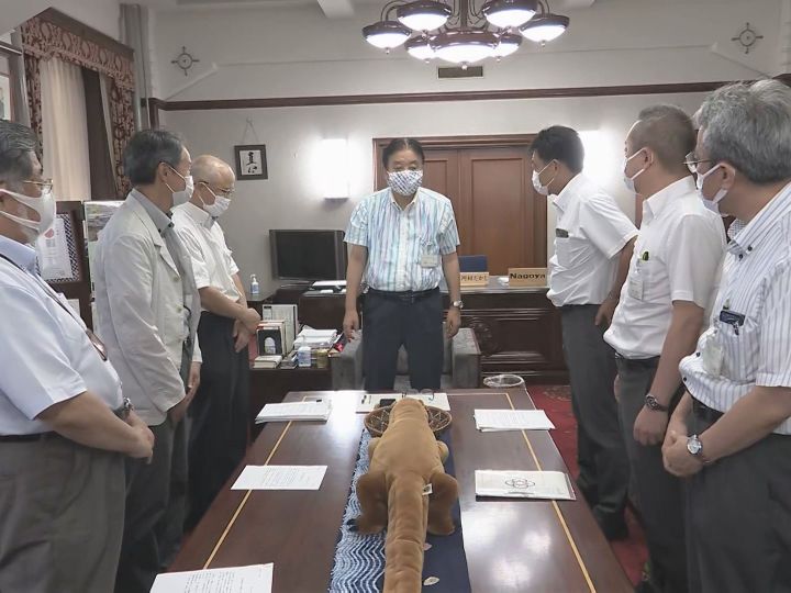 工事後元に戻れるよう検討を 鉄道高架下からの立ち退きを市に求められている店舗 地元団体が市長に要望 東海テレビnews 工事後元に戻れるよう検討を 鉄道高架下からの立ち退きを市に求められている店舗 地元団体が市長に要望 東海テレビnews