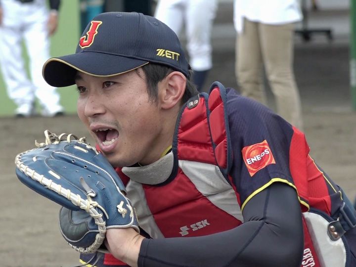 グラブに「諦めない限り夢は続く」障がい者野球日本代表・宮下拓也さん
