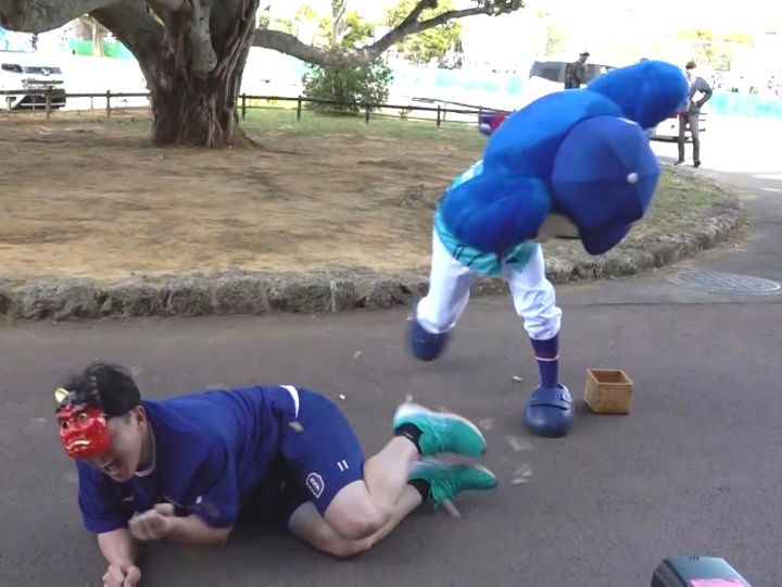 MAX152kmの剛腕うなる…中日のドラフト1位ルーキー・中西がドアラに“本気の豆まき”「人生で初めてで楽しかった」 | 東海テレビNEWS