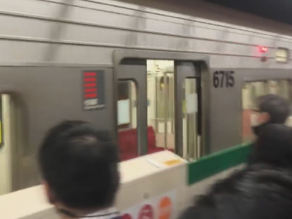 ymzʋ΃bV̒nS~܂cdԂ̔t߂ŏĂgX}zh Jˑ܂Ɉ܂@És ->摜>6 