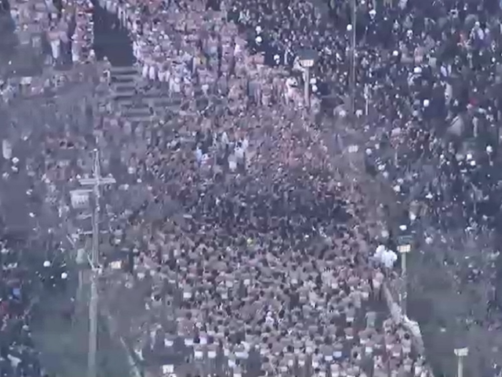 平成最後の 国府宮はだか祭 触って厄除け願う 神男 目指して男たち激しくもみ合う 愛知 東海テレビnews