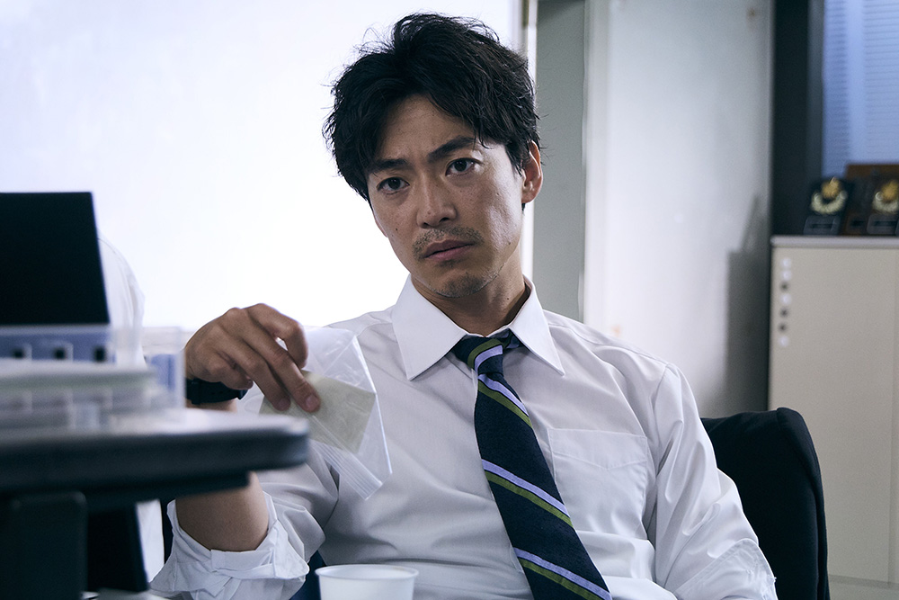 大東駿介