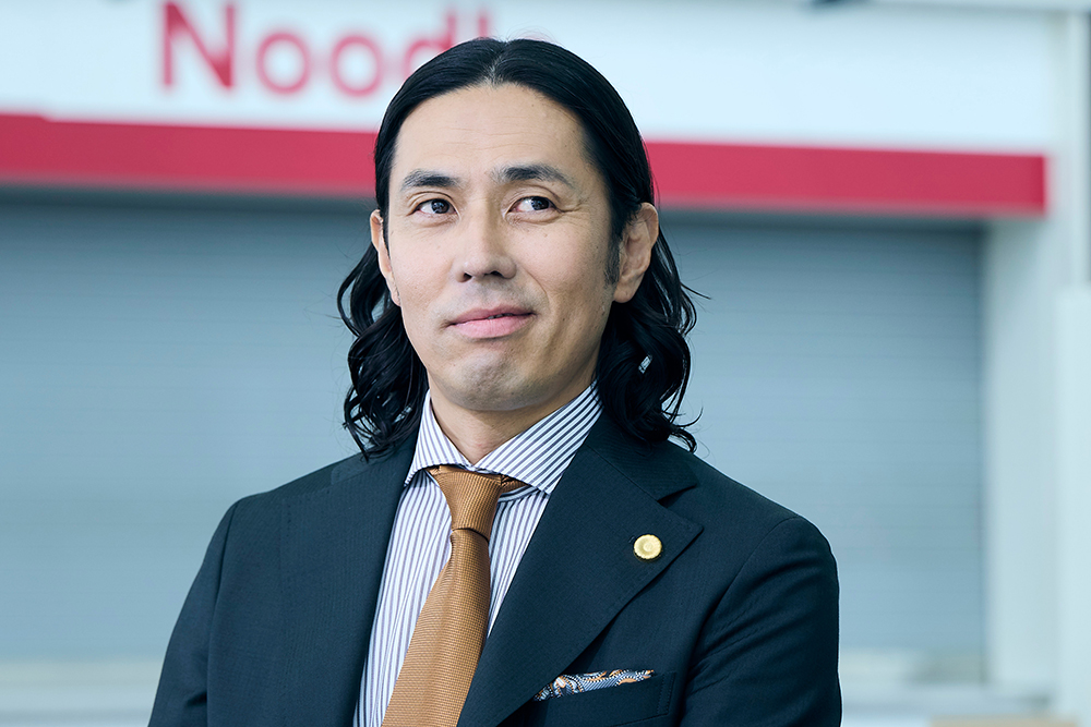 袴田吉彦