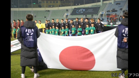 東アジアＥ－１サッカー選手権２０２２　男子　日本×韓国